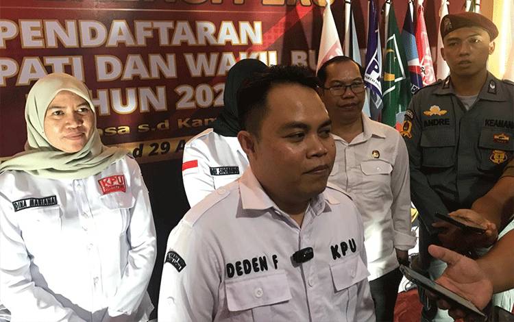 Lima Paslon Mendaftar untuk Maju di Pilkada Kapuas 2024