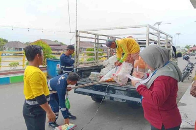 DLH Kobar Terapkan Program Bank Sampah untuk Kurangi Limbah Non Organik