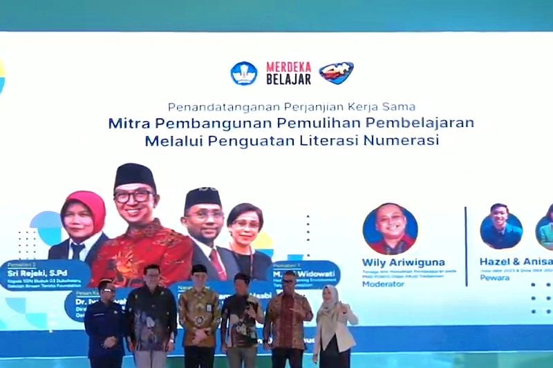 Kemendikbudristek Jalin Kerja Sama Perkuat Literasi dan Numerasi Siswa