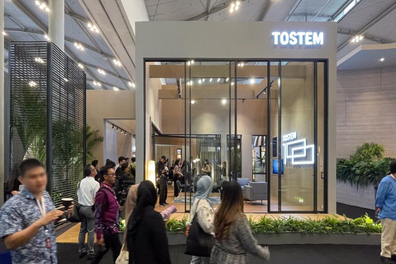 Tostem hadir dengan paviliun ramah lingkungan di pameran IndoBuildTech 2024. ANTARA/HO-Tostem