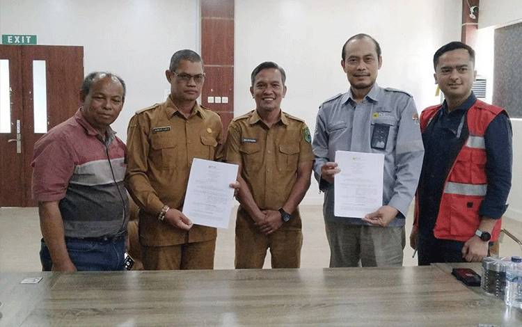 Dinas PMD Kapuas Fasilitasi Pemdes Rawa Subur Jalin Kerjasama Manfaatkan FABA