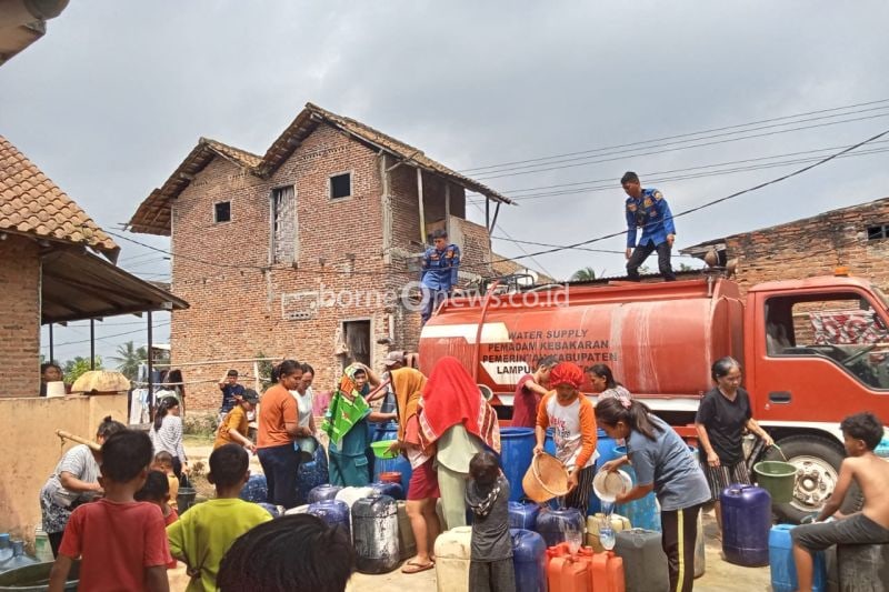 Distribusi 5.000 Liter Air Bersih untuk Warga Terdampak Kemarau