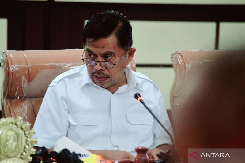 Ketua DPRD Gorontalo Utara Roni Imran. (ANTARA/Susanti Sako)