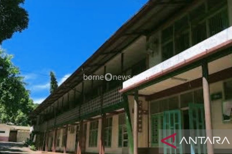 Kantor Keuskupan Jayapura yang berada di Dok II Jayapura, Papua (ANTARA/Ardiles Leloltery)