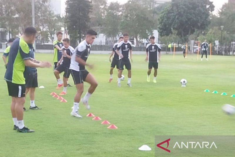 Latihan Striker Timnas Indonesia Fokus pada Akurasi Tembakan
