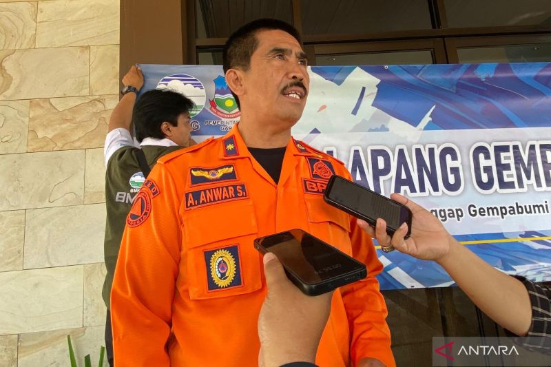 Kepala Pelaksana BPBD Kabupaten Garut Aah Anwar Saefuloh. (ANTARA/Feri Purnama)