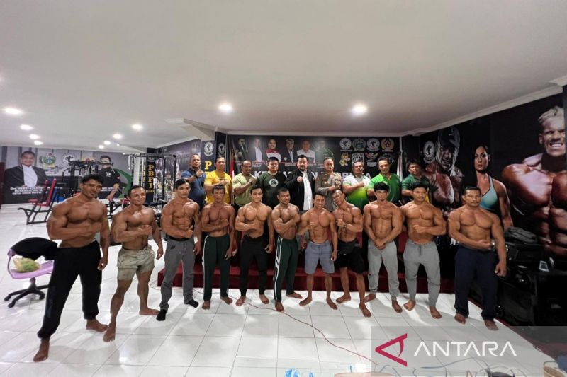 Atlet binaraga Sumut yang akan tampil di PON 2024 (ANTARA/Juraidi)
