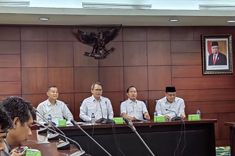 Konferensi pers persiapan penyelenggaraan MTQ Nasional Ke-30 di Kantor Kementerian Agama, Jakarta, Senin (2/9/2024). (ANTARA/Asep Firmansyah)