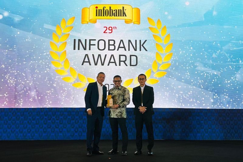 Bank Kalsel Raih Penghargaan Kinerja Sangat Baik Selama 5 Tahun