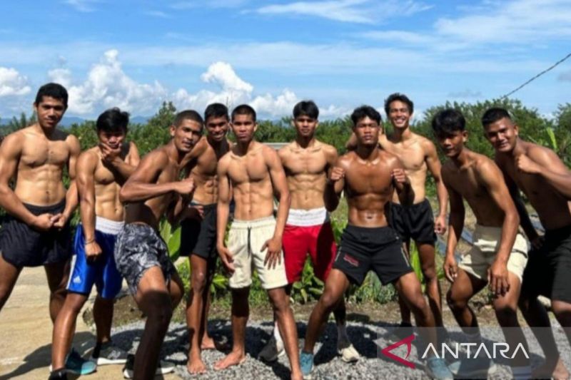 Petinju Sumut usai latihan untuk persiapan menghadapi PON (ANTARA/Juraidi)