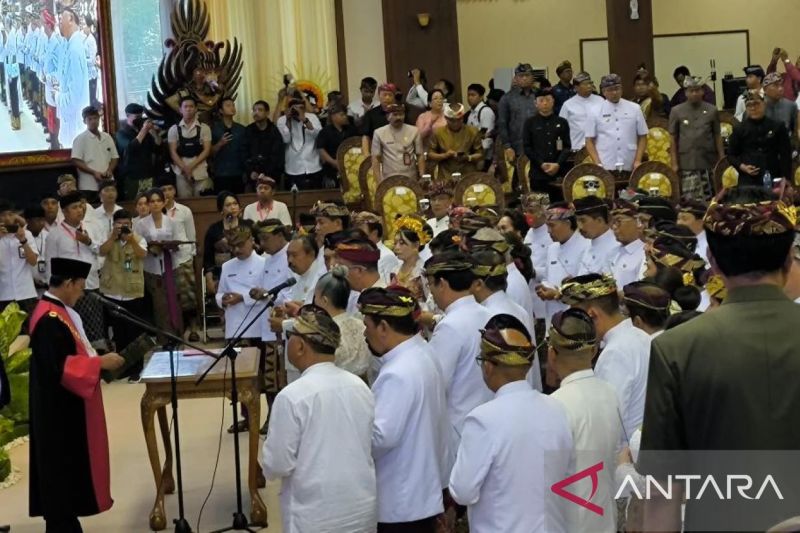 Pelantikan 55 Anggota DPRD Bali, Siapkan Tugas Baru 2024-2029