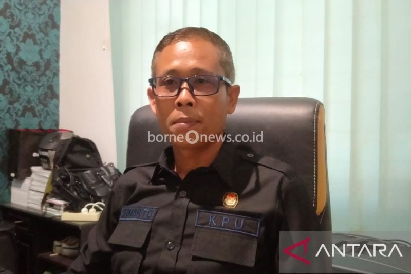 Ketua KPU Kabupaten Bangka Sinarto, di Sungailiat, Senin (02/09/2024). (ANTARA/Kasmono)