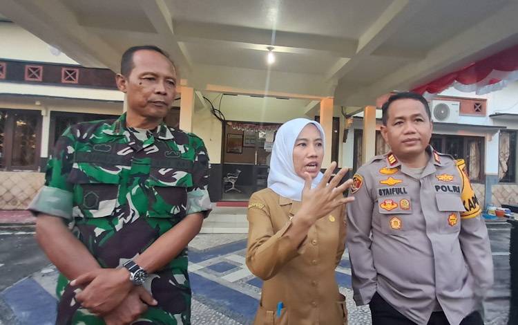 Kisuh Antara Warga dan Kades Runtu, Ini Tanggapan Sekda Kobar