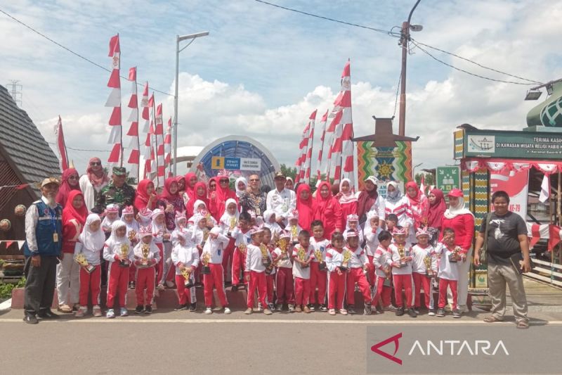 Kampung Keramat Basirih Dinobatkan Sebagai Terbaik 2024 di Banjarmasin