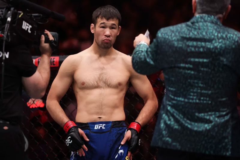 Petarung kelas welter Ultimate Fighting Championship (UFC) Shavkat Rakhmonov mengatakan dirinya tidak mengkhawatirkan Conor McGregor akan memotong jalur perebutan gelar juara kelas welter UFC yang sedang diincarnya. (ANTARA/HO-Laman MMA fighting/Sean M. Haffey/Getty Images)
