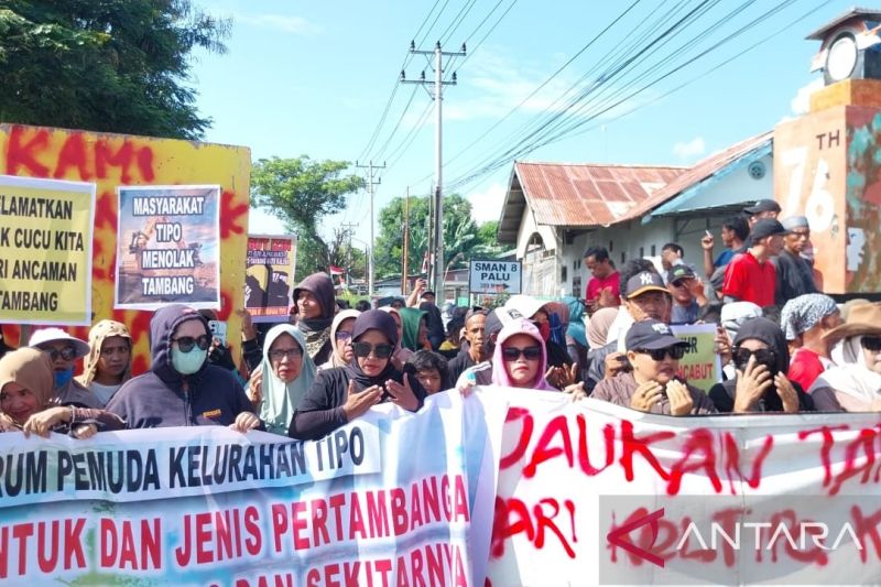 Warga Ulujadi Palu Gelar Aksi Tolak Tambang Galian C