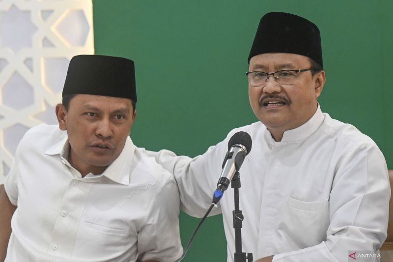 Sekjen PBNU Saifullah Yusuf (kanan). ANTARA FOTO/Muhammad Ramdan/Spt