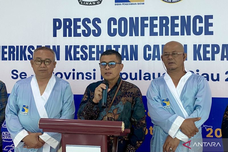 Ketua KPU Karimun Umumkan Hasil Kesehatan Paslon Pilkada 2024