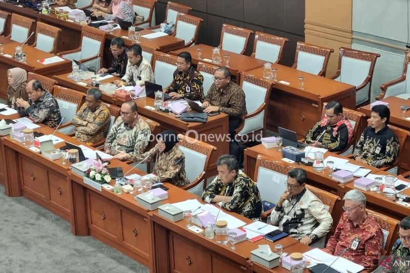 DPR Setujui Tambahan Anggaran Rp9 Triliun untuk Kemensos