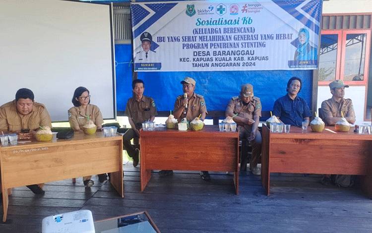 Sosialisasi Keluarga Berencana di Desa Baranggau Bentuk Kolaborasi Dari Berbagai Pihak