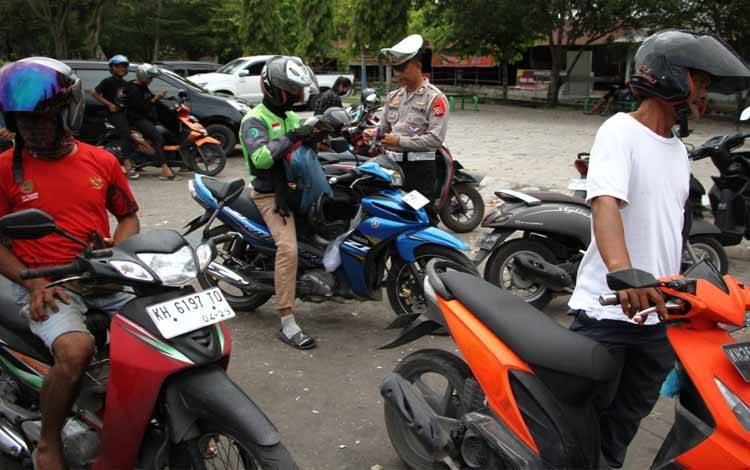 Razia Kendaraan di Palangka Raya Dorong Kepatuhan Wajib Pajak, Sanksi Blokir Menanti