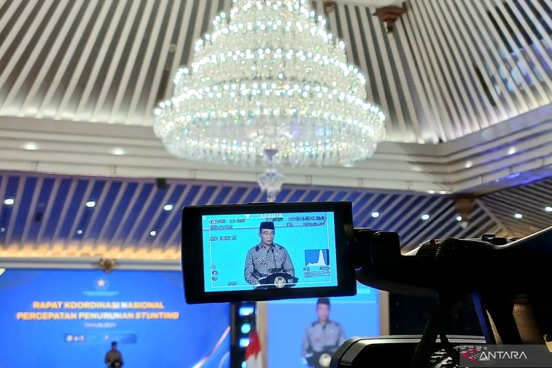 Coordinating Minister for Human Development and Culture, Muhadjir Effendy, at the National Coordination Meeting for the Acceleration of Stunting Reduction in Jakarta on Wednesday (September 4, 2024). (ANTARA/Lintang Budiyanti/rst)