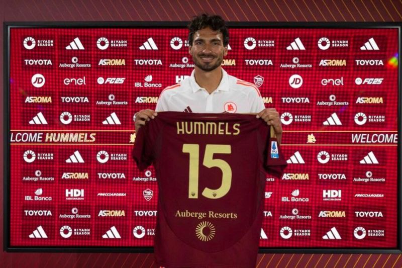 Mats Hummels Resmi Bergabung dengan AS Roma, Gantikan Smalling