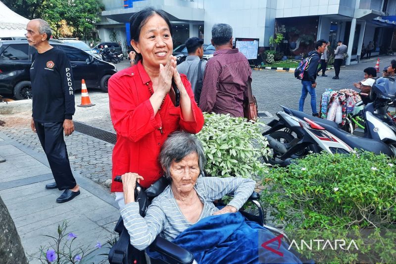 Kehadiran Paus Fransiskus Disambut Antusias Warga Jakarta