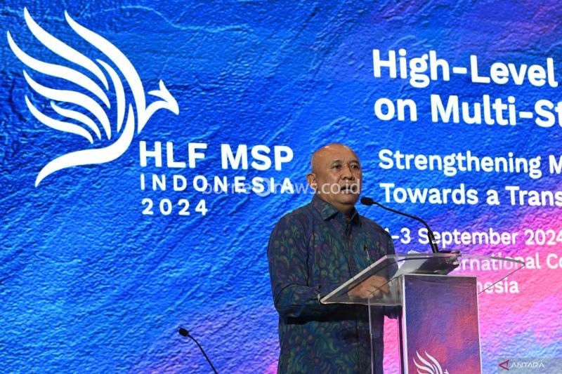 Menteri Koperasi dan UKM Teten Masduki menyampaikan pidato dalam sesi tematik keempat Innovative Financing High-Level Forum on Multi-Stakeholder Partnerships 2024 di Nusa Dua, Bali, Selasa (3/9/2024). ANTARA FOTO/Media Center IAF II-HLF MSP/Sigid Kurniawan/YU (ANTARA FOTO/Sigid Kurniawan)