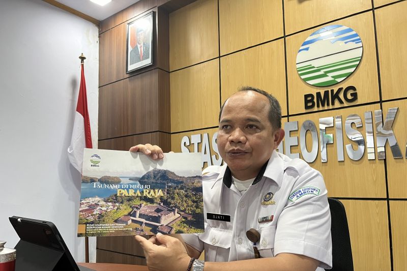 kepala BMKG Stasiun Geofisika Klas I Ambon, Djati Cipta Kuncoro. ANTARA/Penina F Mayaut.