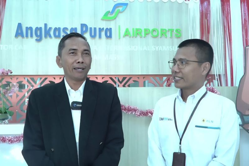 General Manager Angkasa Pura I Bandara Syamsuddin Noor saat menyampaikan program Eco Airport Bandara Syamsuddin Noor kepada GM PLN UID Kalselteng Ahmad Syauki pada Senin (2/9/2024). ANTARA/HO-PLN UID Kalselteng