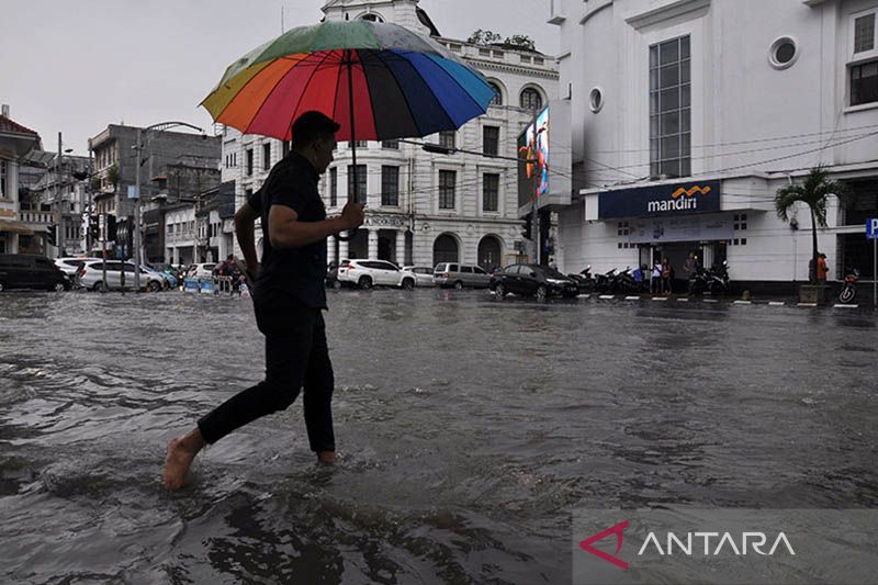 Prakiraan Hujan Lebat dan Cuaca Berubah di Kota Besar Indonesia