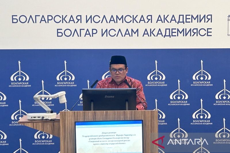 Rektor UIN Jakarta Perkenalkan Pancasila kepada Muslim Rusia