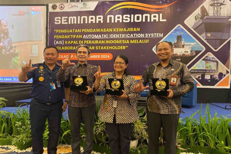 Kemenhub Perkuat Pengawasan AIS untuk Keamanan Pelayaran Indonesia