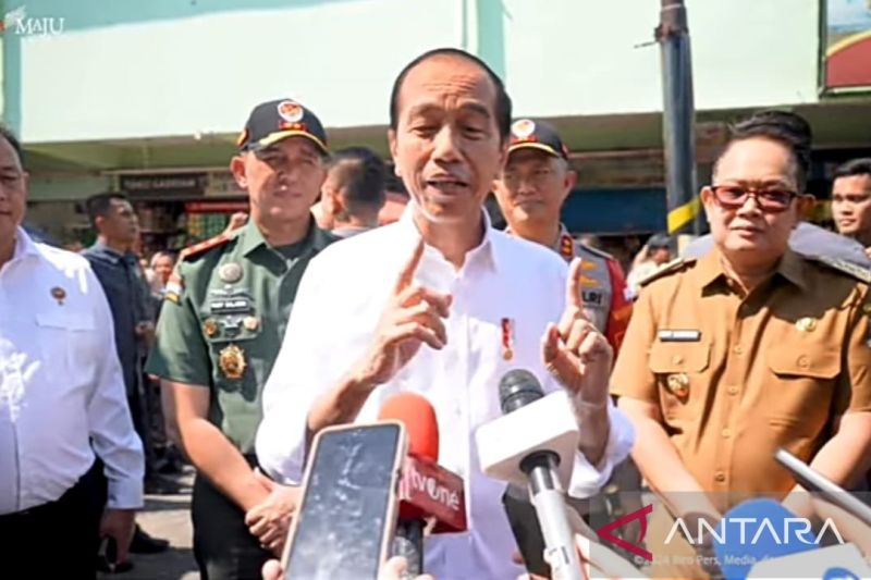 Jokowi akui kantuk setelah saksikan Timnas imbang dengan Saudi