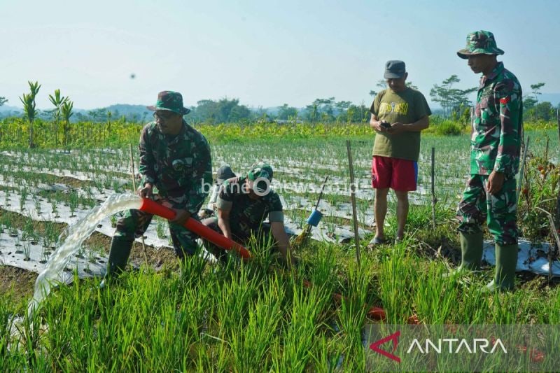 Kodim Temanggung Terima 10 Pompa Air Dukungan Ketahanan Pangan