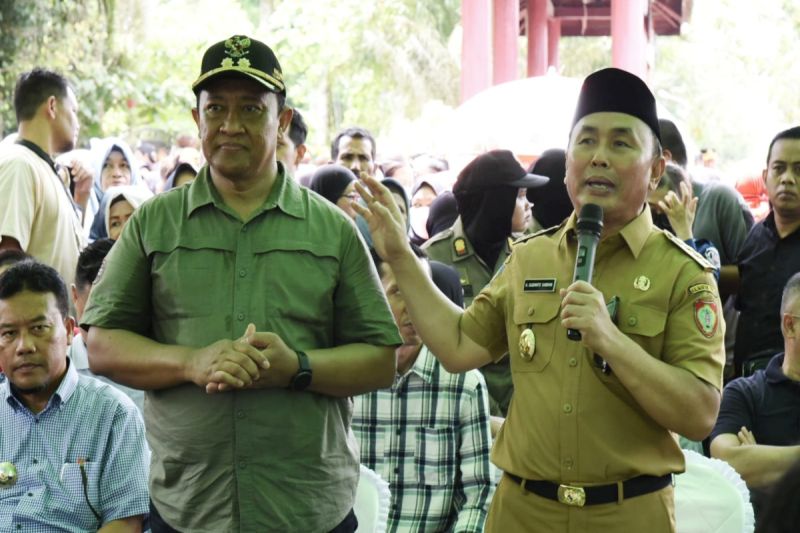 Gubernur Kalteng Gratiskan Sembako untuk Mahasiswa di Sampit