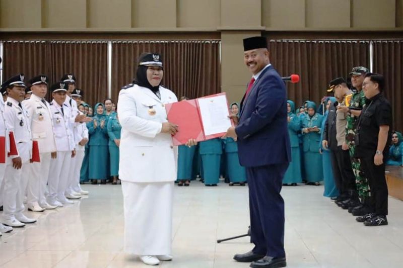 Bupati Edi Damansyah Puas Kinerja 193 Kades di Kutai Kartanegara