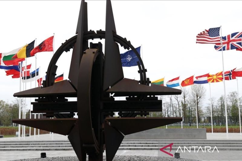NATO Desak China Hentikan Dukungan untuk Rusia demi Ukraina