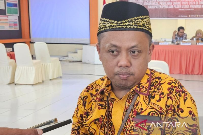 Anggota KPU Kabupaten Penajam Paser Utara, Provinsi Kalimantan Timur Mochammad Misran (ANTARA/Nyaman Bagus Purwaniawan)