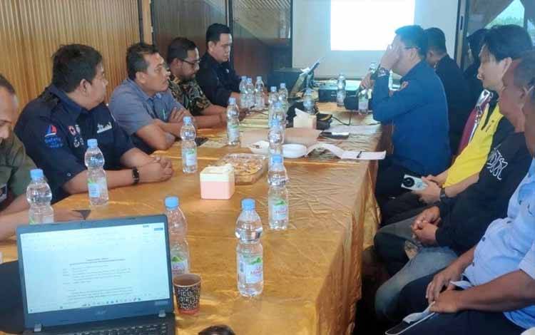 Sosialisasi dan Koordinasi Perizinan Kapal Pengangkut Ikan di Wilayah Kabupaten Kotawaringin Timur. (FOTO: IST)
