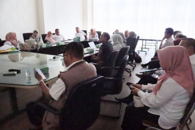 Suasana rapat penyusunan RAD 2024-2026 di Balaikota Cirebon, Jawa Barat. (ANTARA/HO-Humas Pemkot Cirebon)