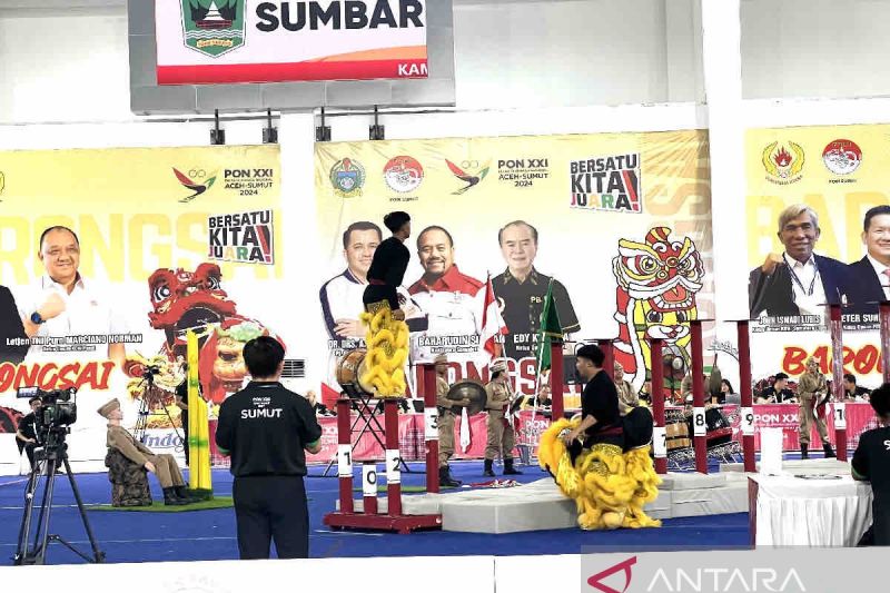 Atlet Barongsai Sumbar Terjatuh, Gagal Raih Emas PON XXIV 2024