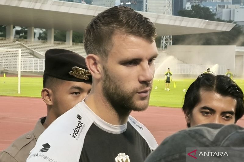 Maarten Paes tingkatkan kemampuan bahasa Indonesia untuk timnas