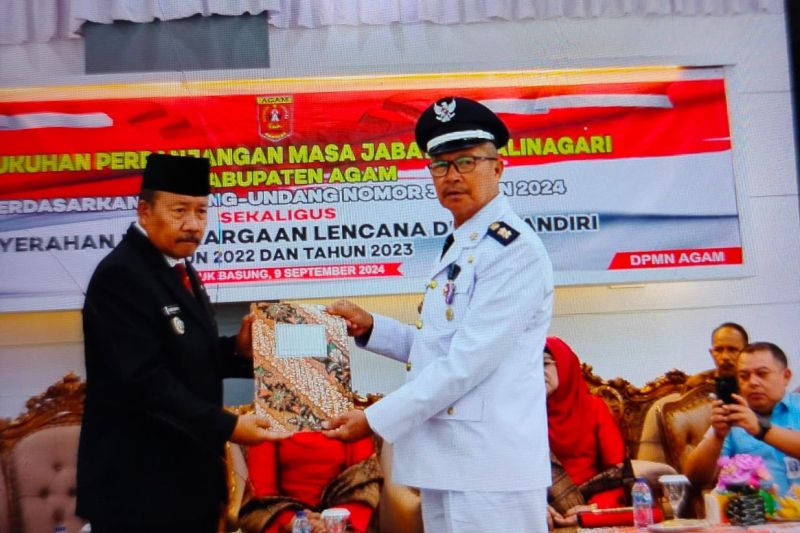 30 Nagari di Agam Terima Penghargaan Desa Mandiri dari Kementerian