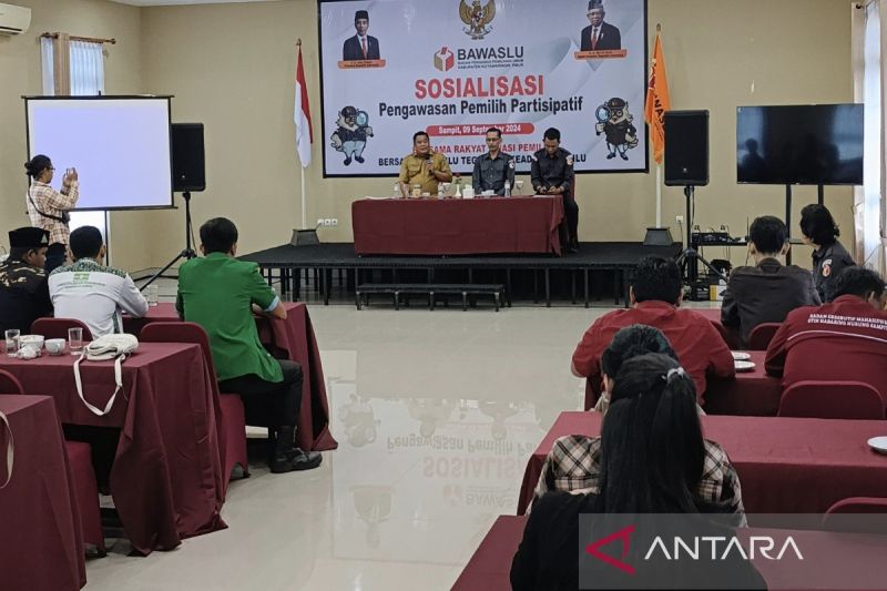 Bawaslu Kotim gelar sosialisasi pengawasan pemilih partisipatif melibatkan OKP dan PPDI, Senin (9/9/2024). (ANTARA/Devita Maulina)