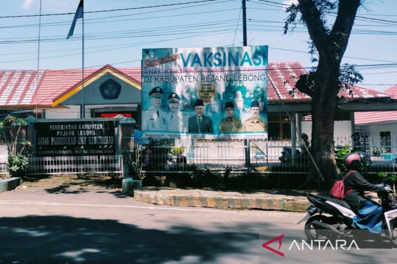 Jumlah Siswa Baru SD dan SMP di Rejang Lebong Mencapai 8.424 Orang