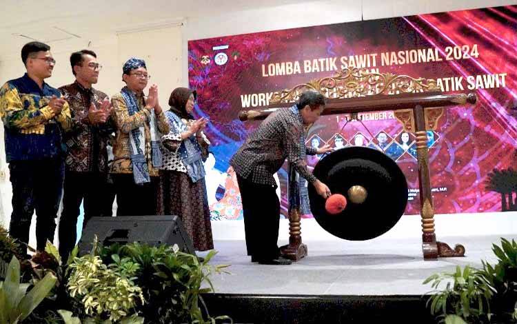 Pengembangan Produk Turunan Sawit Melalui Industri Kecil Menengah