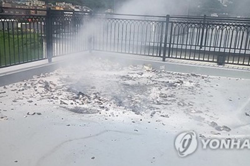 Kebakaran di Korea Selatan Diduga Akibat Balon Sampah dari Utara
