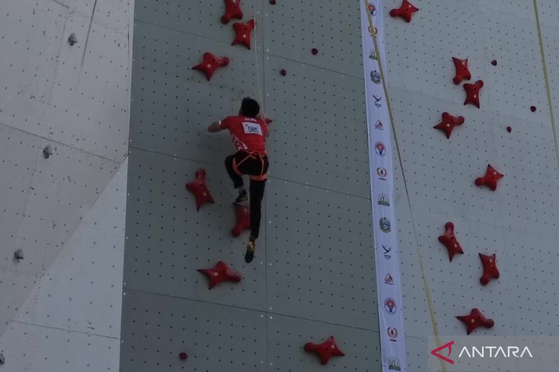 Veddriq Leonardo Melaju ke Perempat Final PON XXI di Banda Aceh